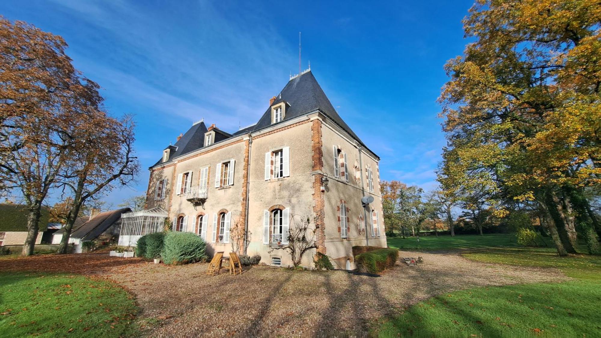 Privatunterkunft Le Manoir D'estiveaux Le Châtelet